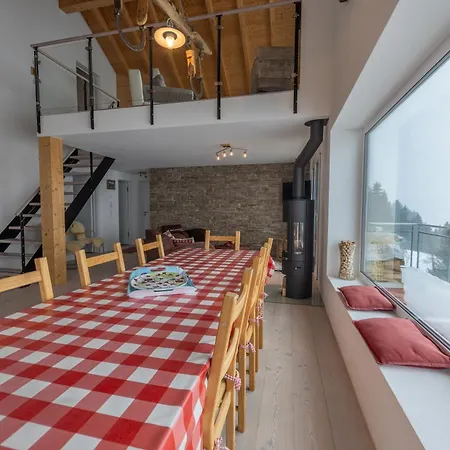 公寓 Tga Pilu A Cozy And Modern On Slopes With Wonderful Mountains View
